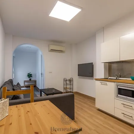 Apartment Fun Building By Homeabout Malaga