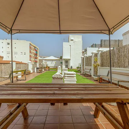 Apartment Fun Building By Homeabout Malaga