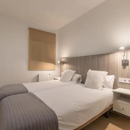Apartment Fun Building By Homeabout Malaga